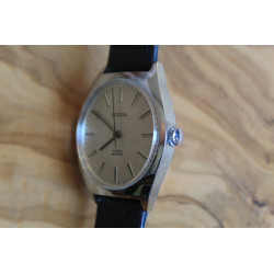 Adora HAU Handaufzug (0022)